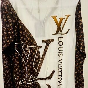 NaNa Monogram Long Sleeve in Brown and White